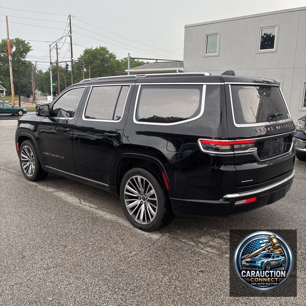 2022 Jeep Grand Wagoneer Series III