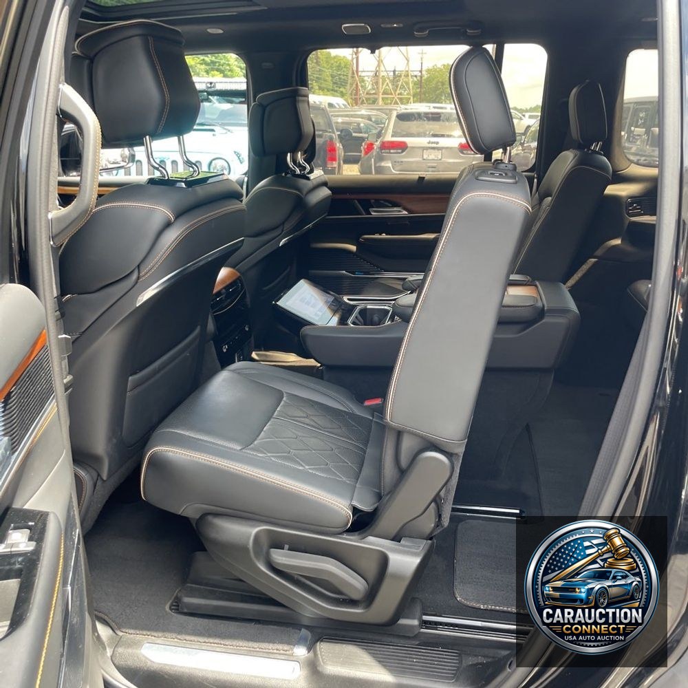 2023 Wagoneer Grand Wagoneer Series III