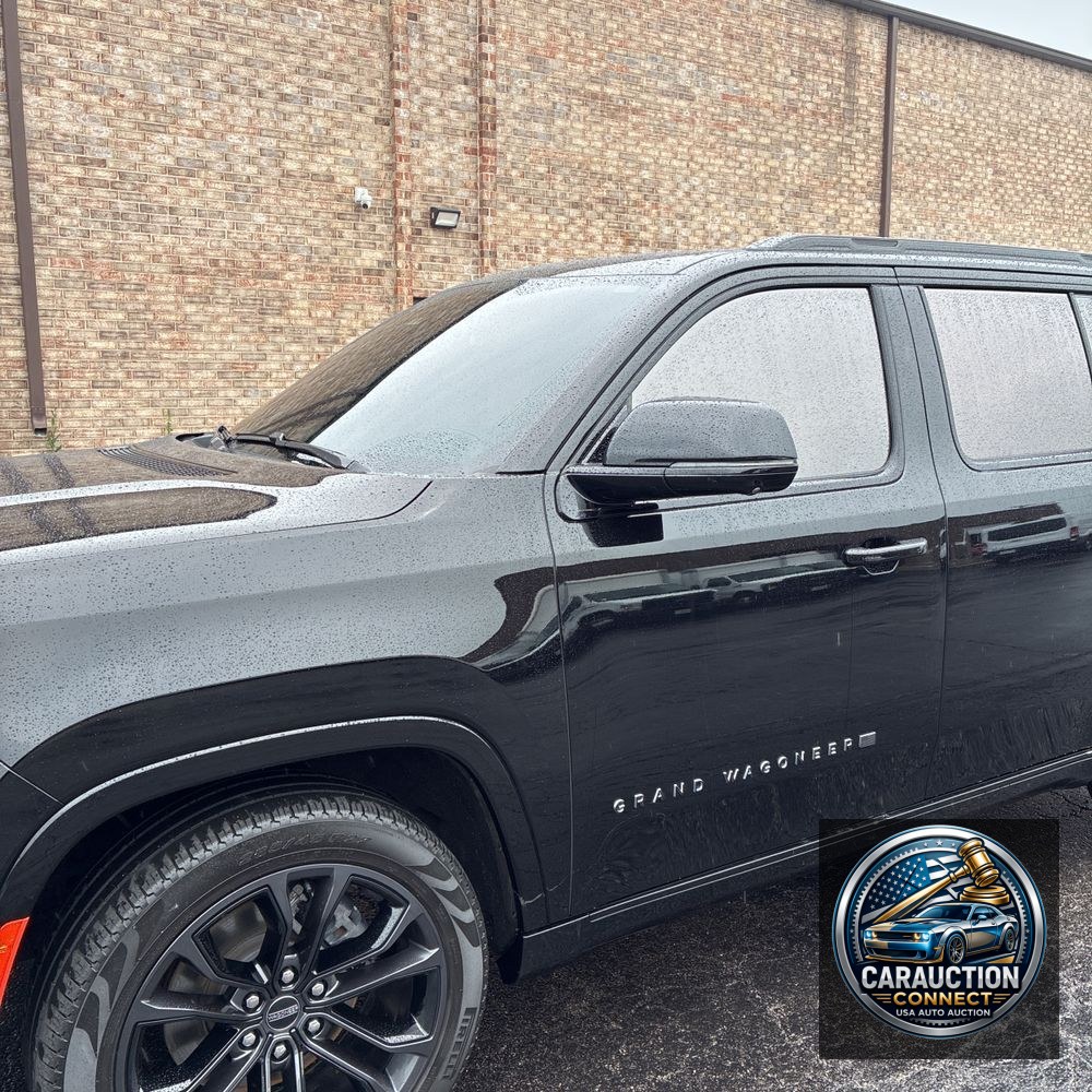 2023 Jeep Grand Wagoneer Series III Obsidian