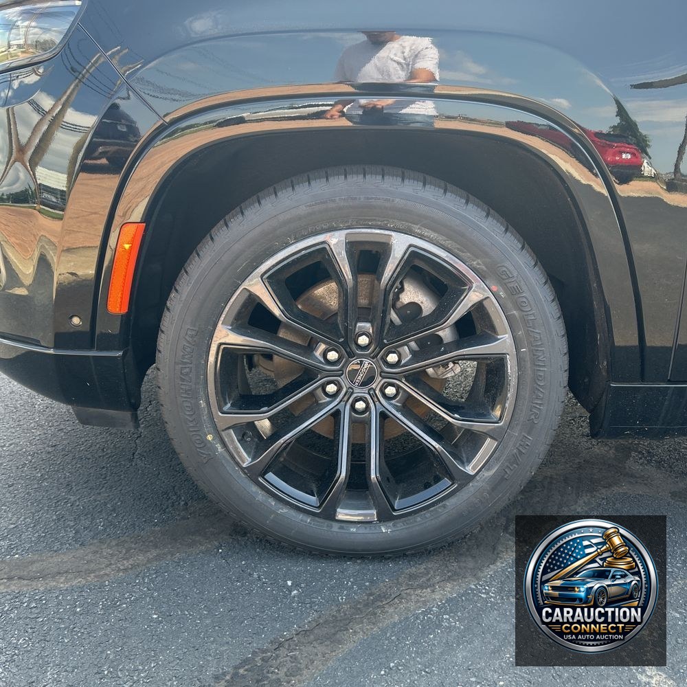2024 Jeep Grand Wagoneer Series III Obsidian