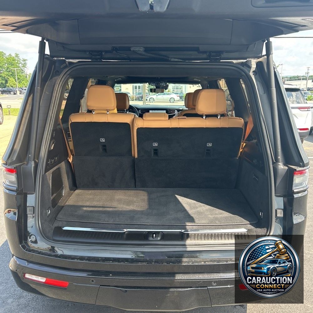 2024 Jeep Grand Wagoneer Series III Obsidian