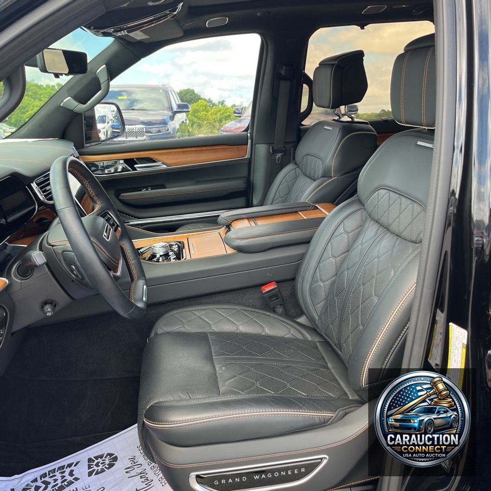 2023 Jeep Grand Wagoneer Series III