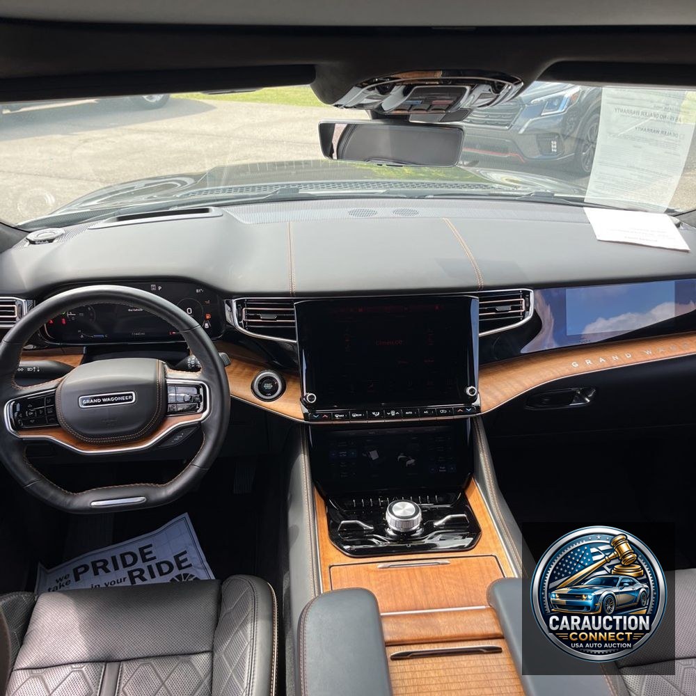 2023 Jeep Grand Wagoneer Series III