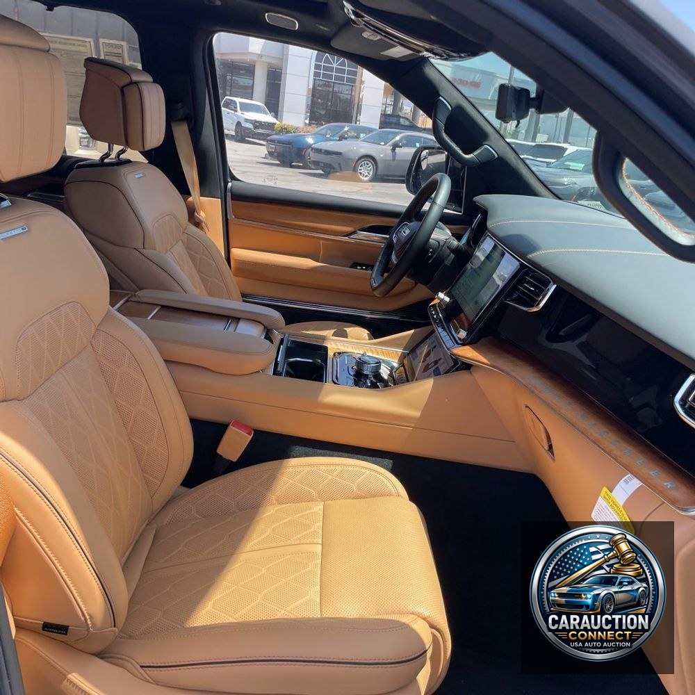 2023 Jeep Grand Wagoneer Series III