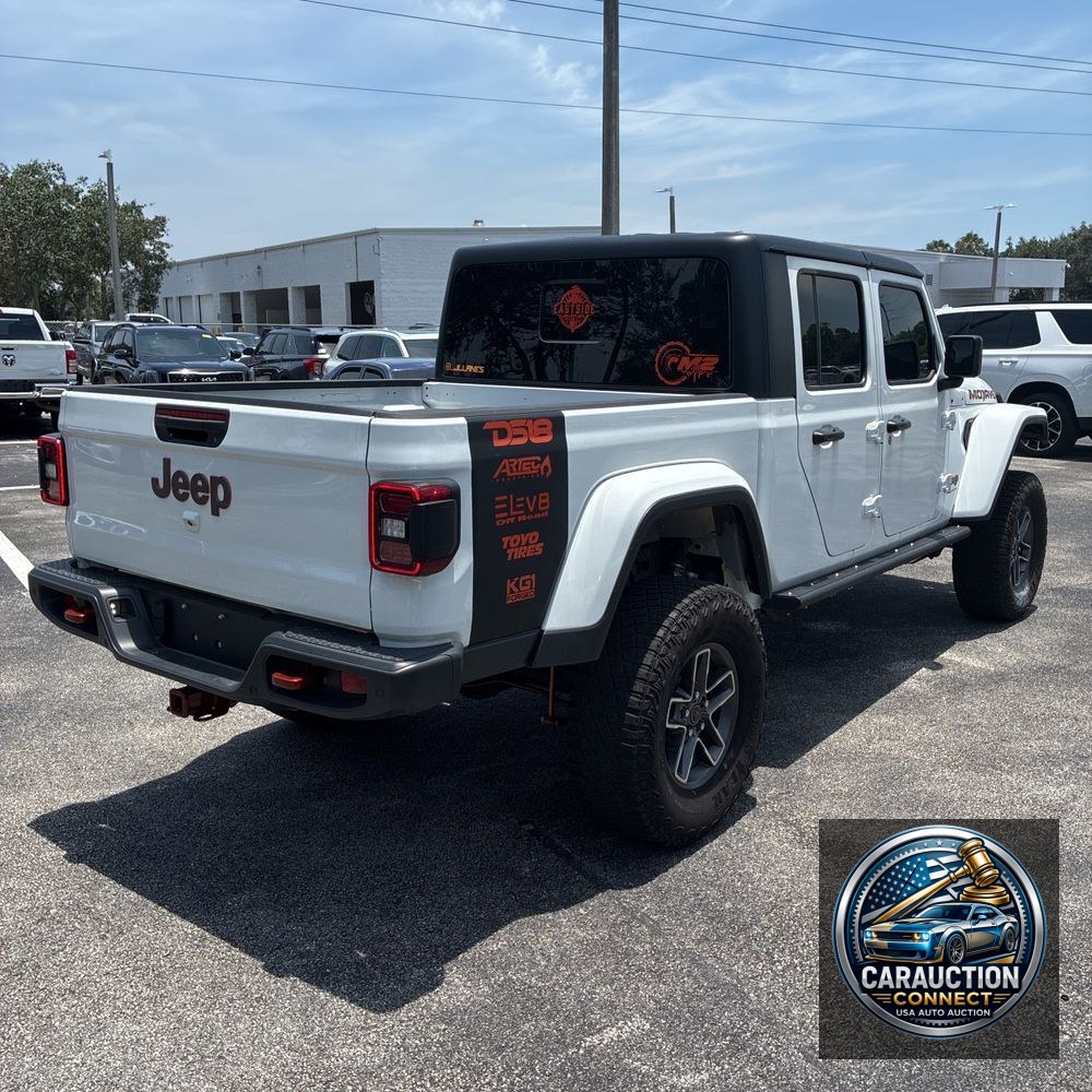 2024 Jeep Gladiator Mojave