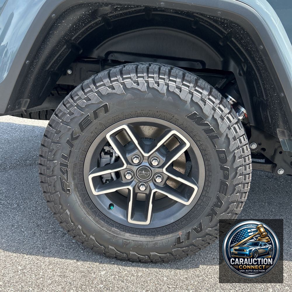 2025 Jeep Gladiator Mojave X