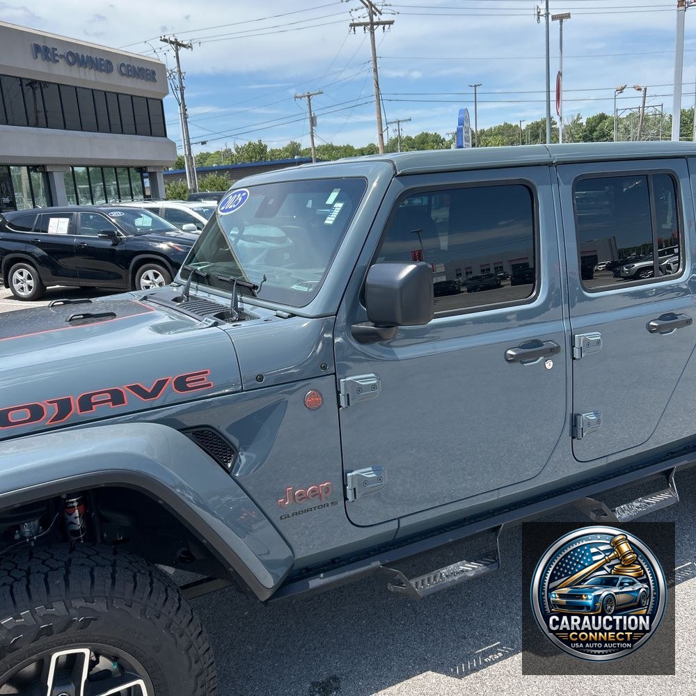 2025 Jeep Gladiator Mojave X