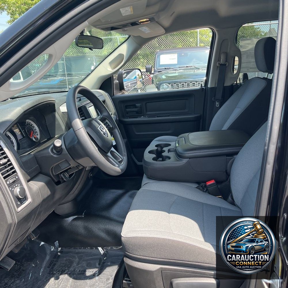 2024 Ram 1500 Classic Tradesman