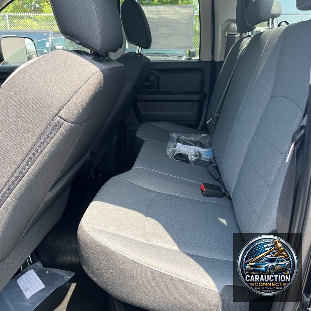 2024 Ram 1500 Classic Tradesman