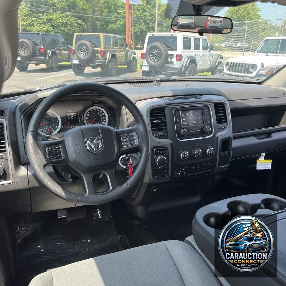 2024 Ram 1500 Classic Tradesman