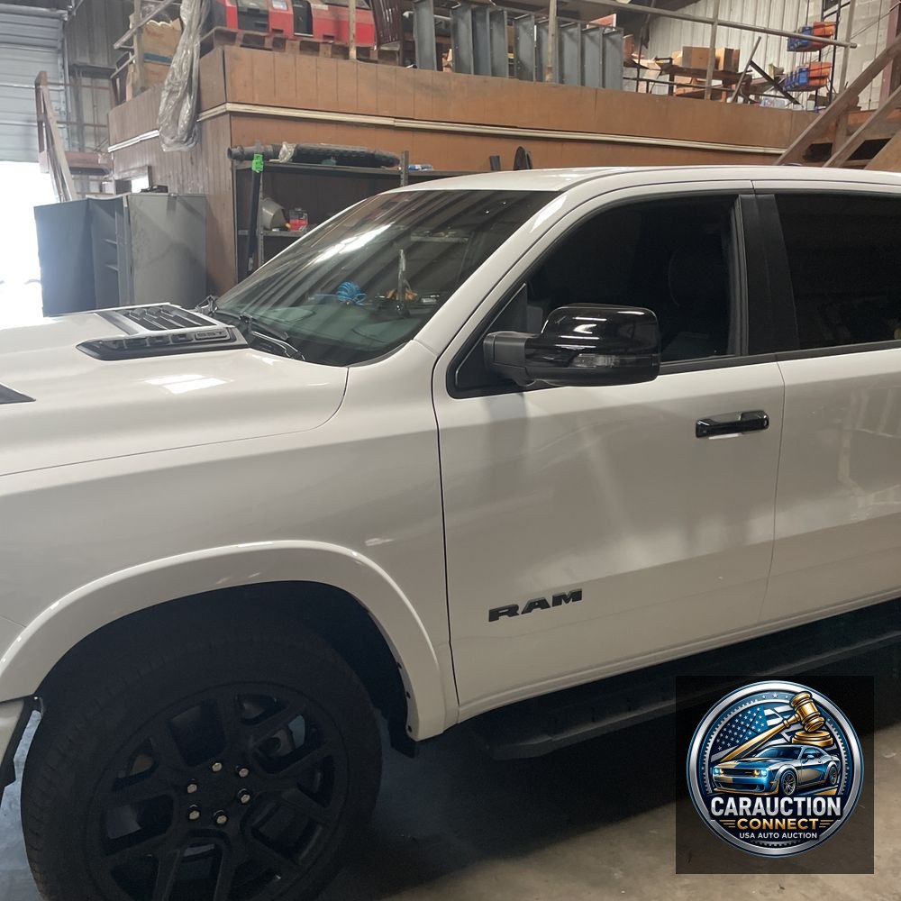 2025 Ram 1500 Laramie