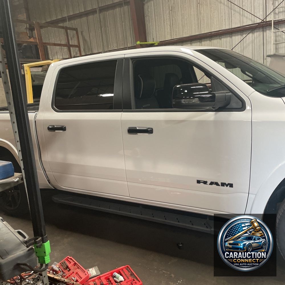 2025 Ram 1500 Laramie
