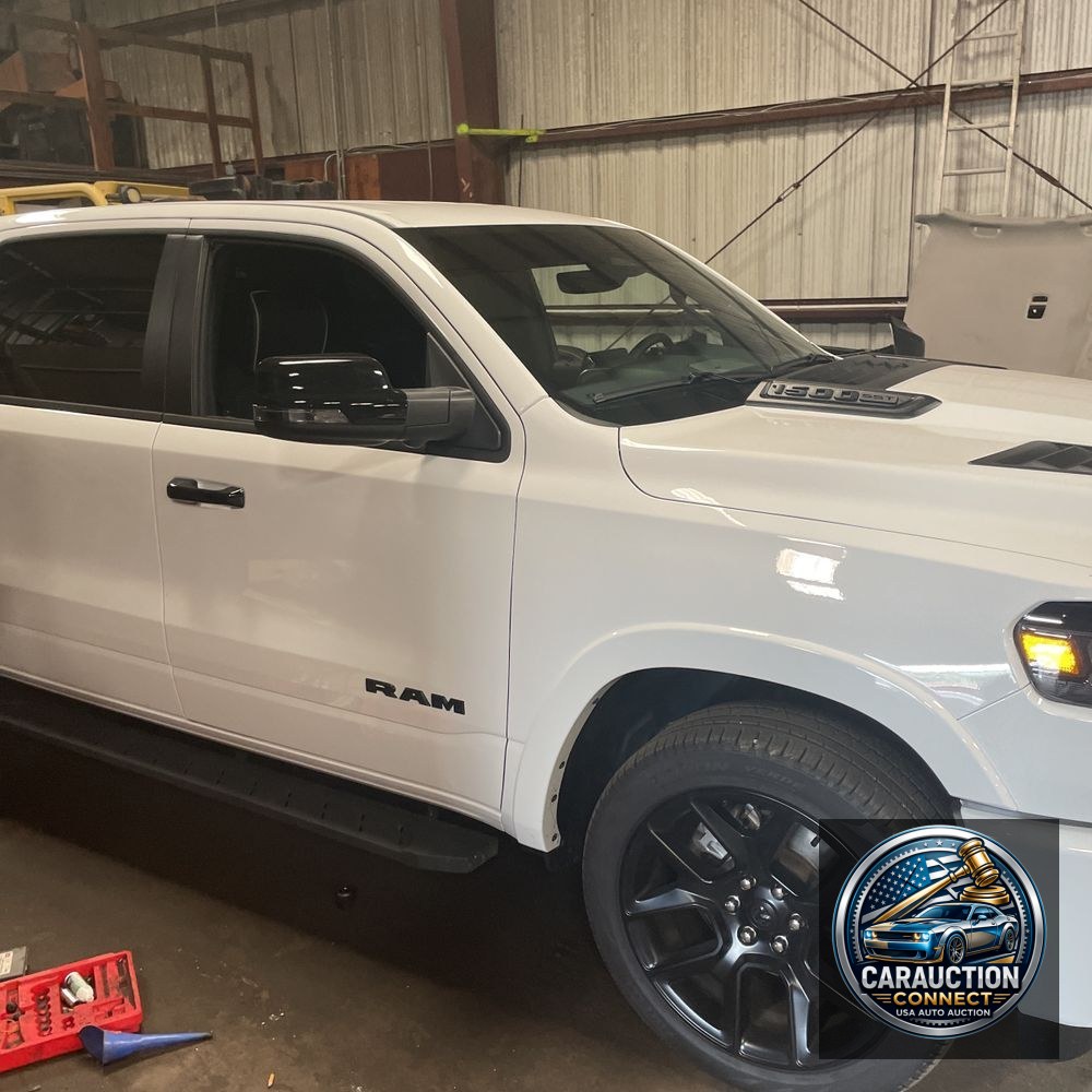 2025 Ram 1500 Laramie