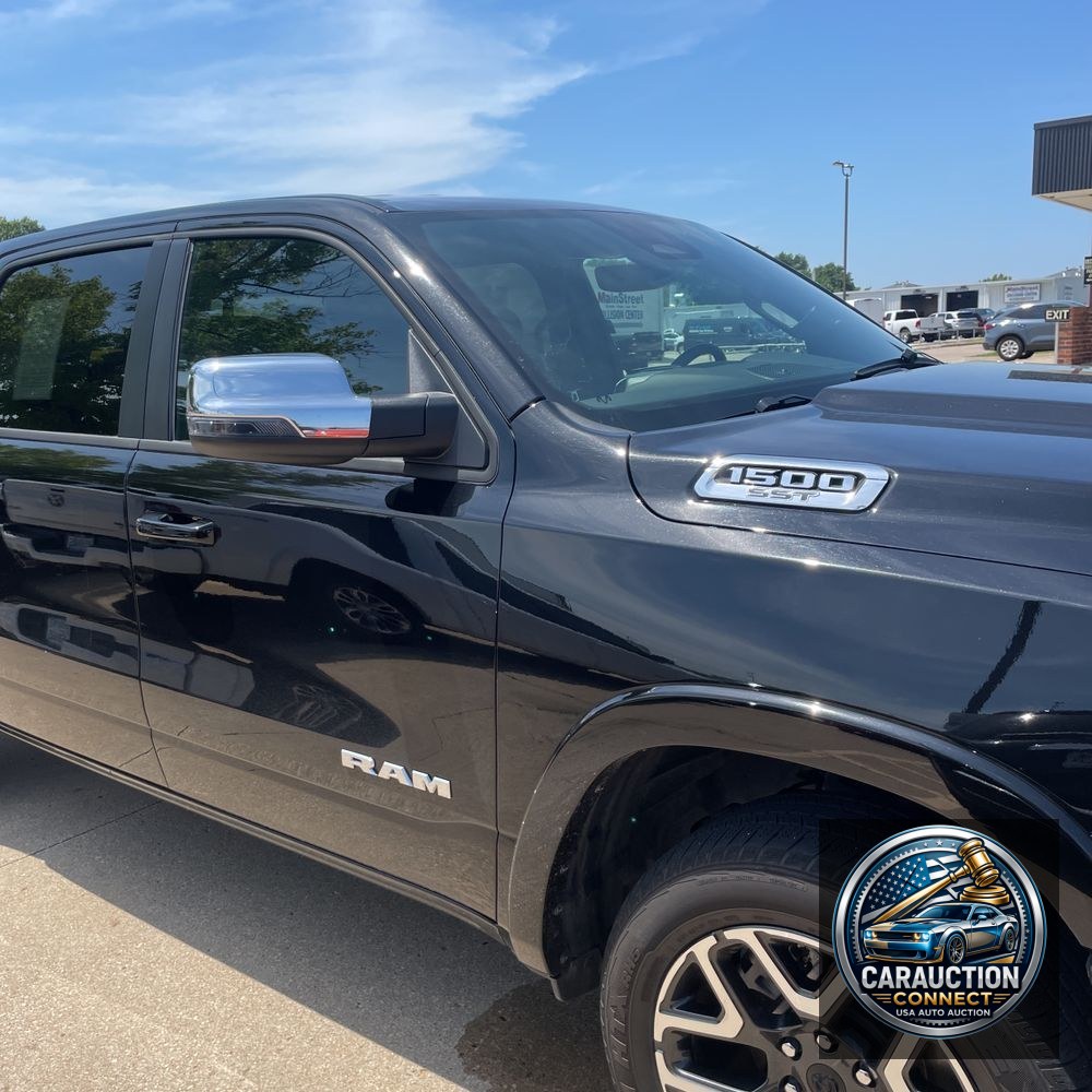 2025 Ram 1500 Laramie
