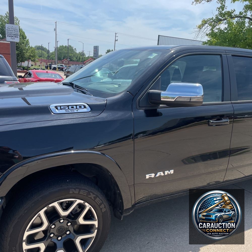 2025 Ram 1500 Laramie