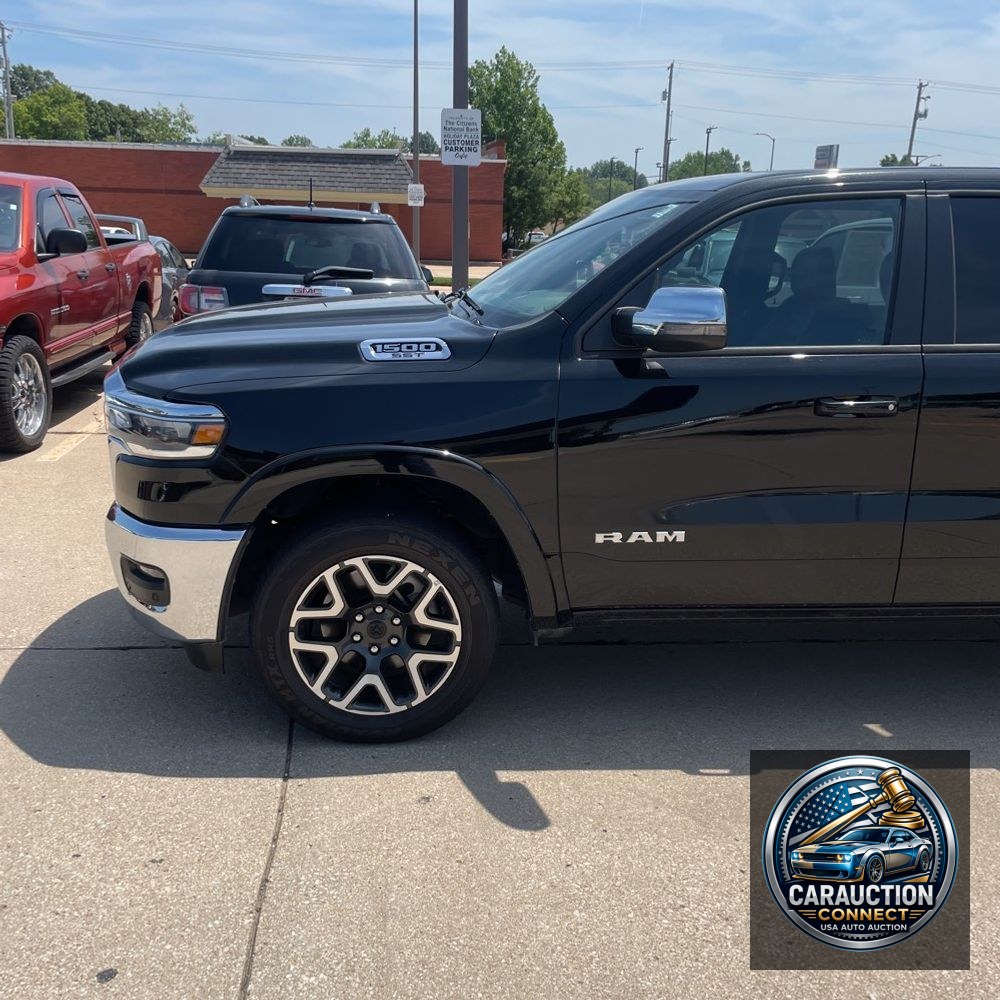 2025 Ram 1500 Laramie