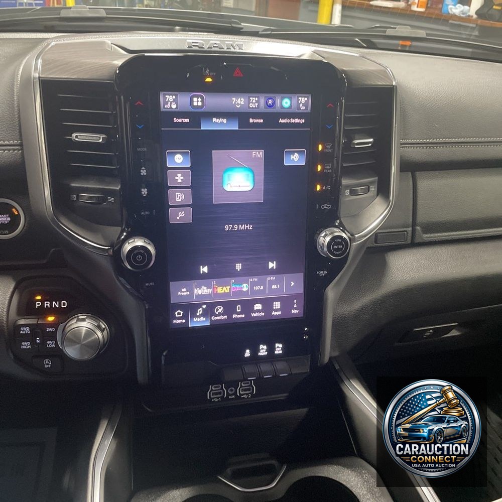 2025 Ram 1500 Laramie