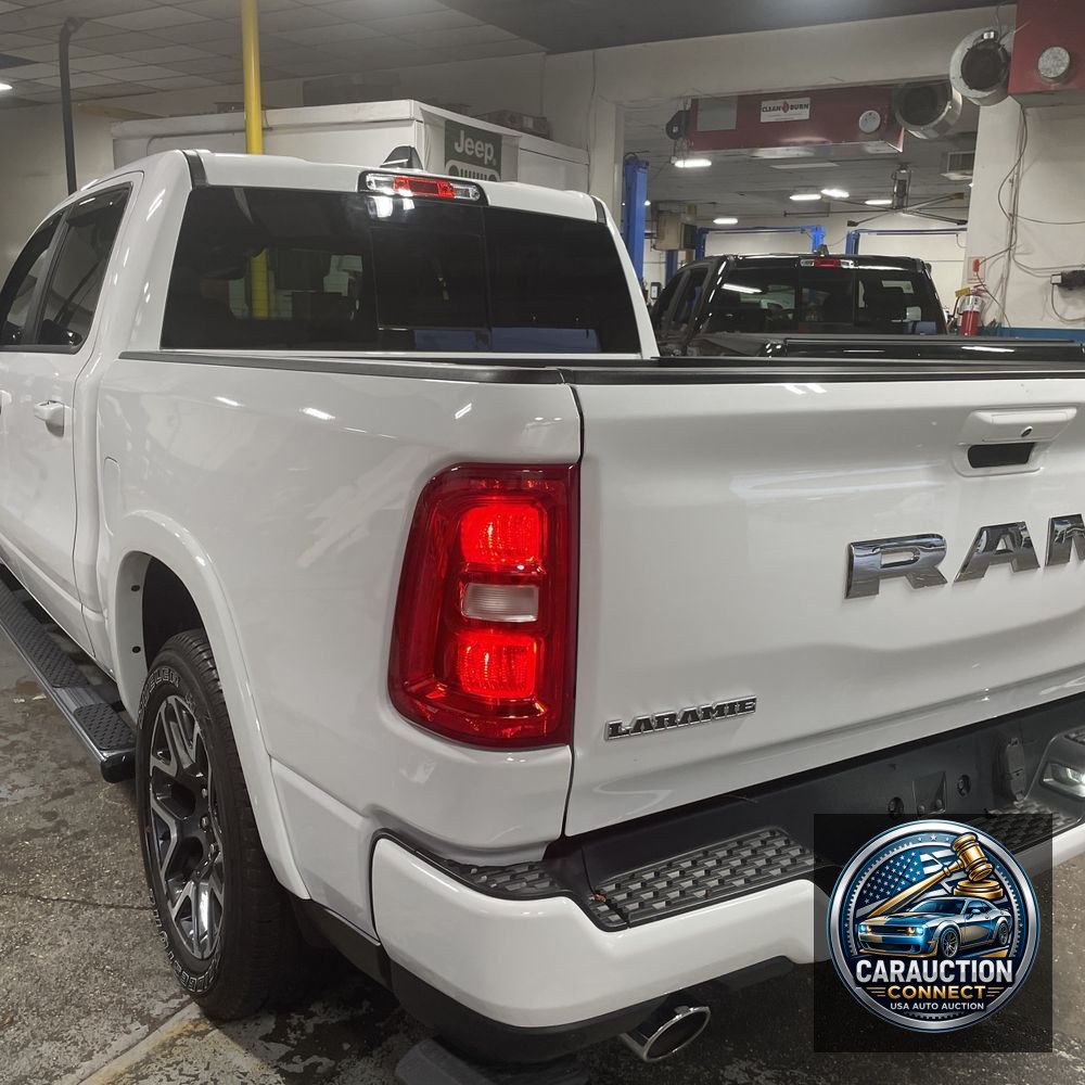 2025 Ram 1500 Laramie