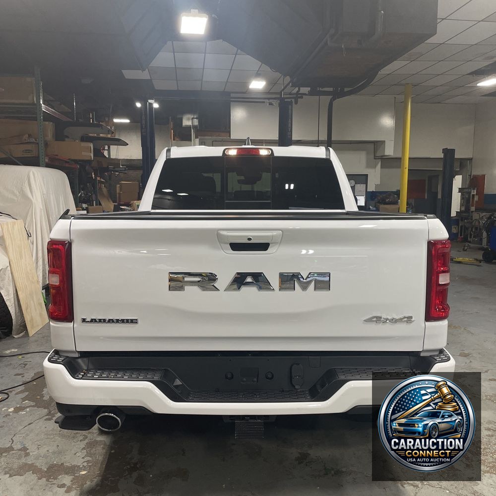 2025 Ram 1500 Laramie