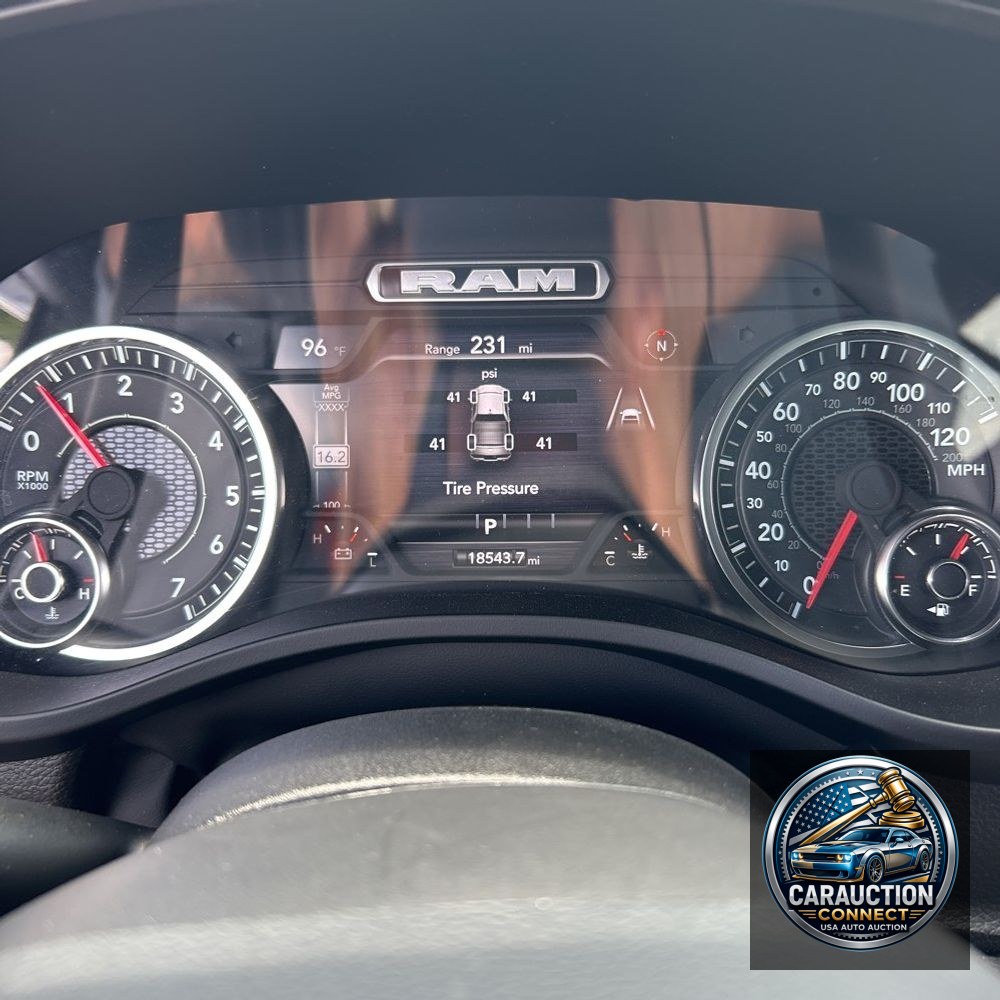 2025 Ram 1500 Laramie