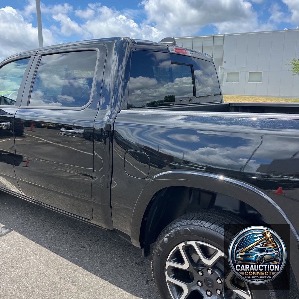 2025 Ram 1500 Laramie