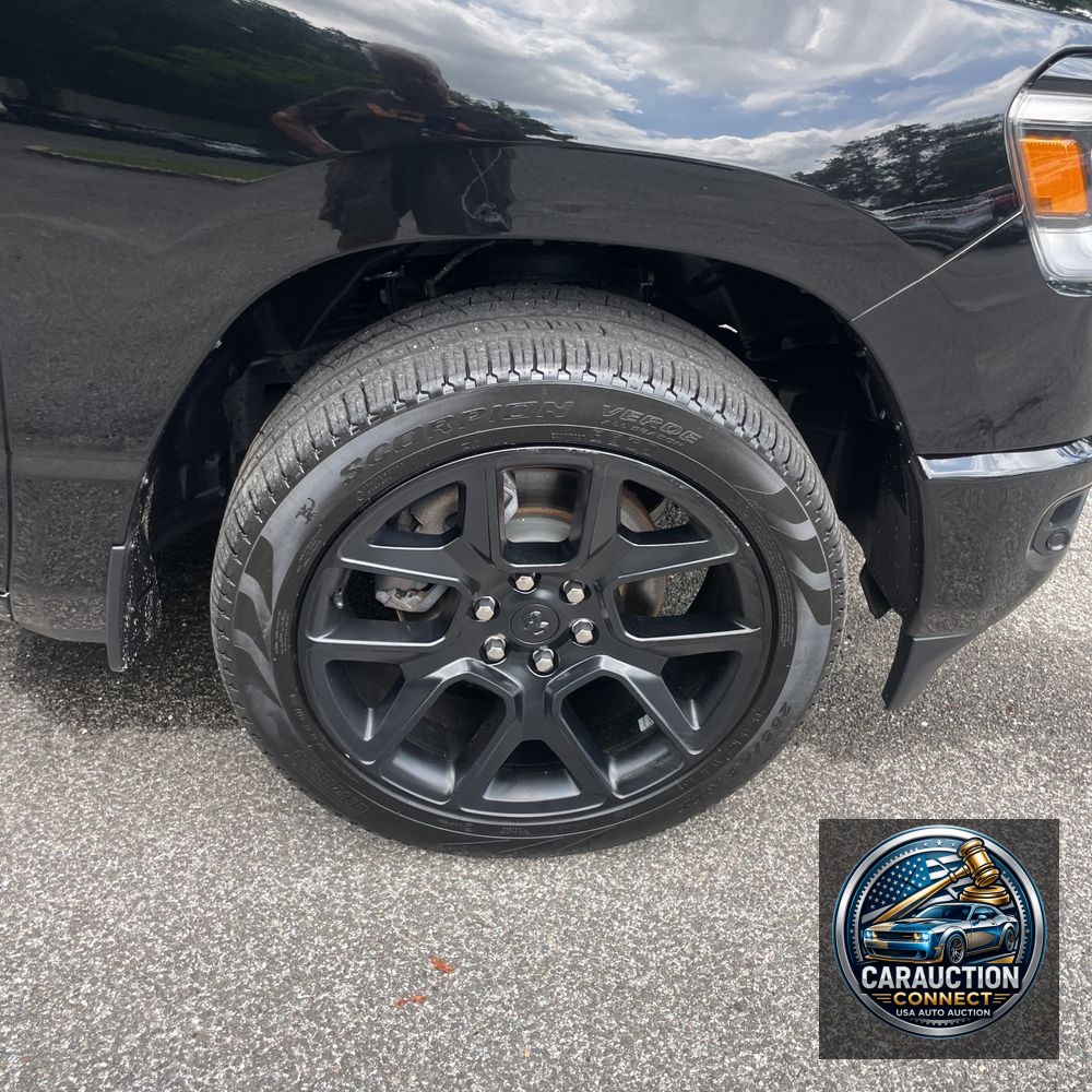 2023 Ram 1500 Laramie