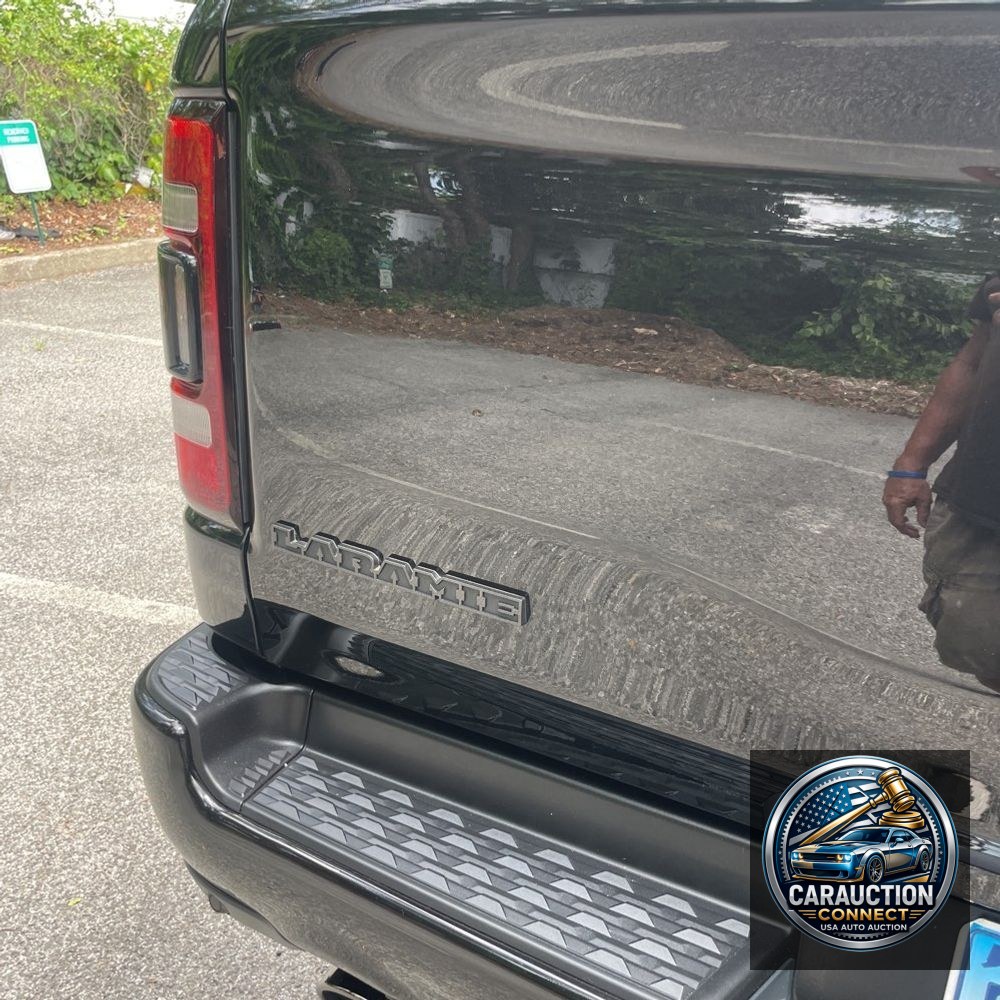 2023 Ram 1500 Laramie