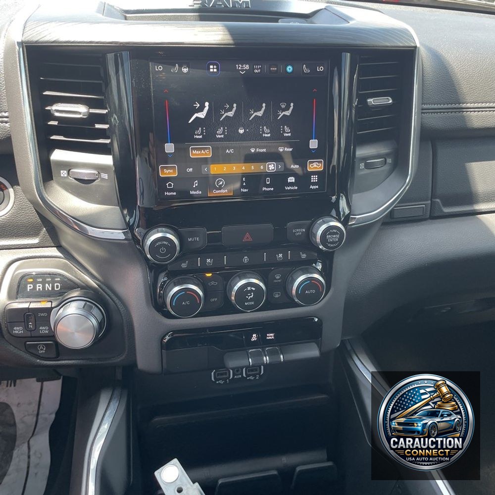 2024 Ram 1500 Laramie
