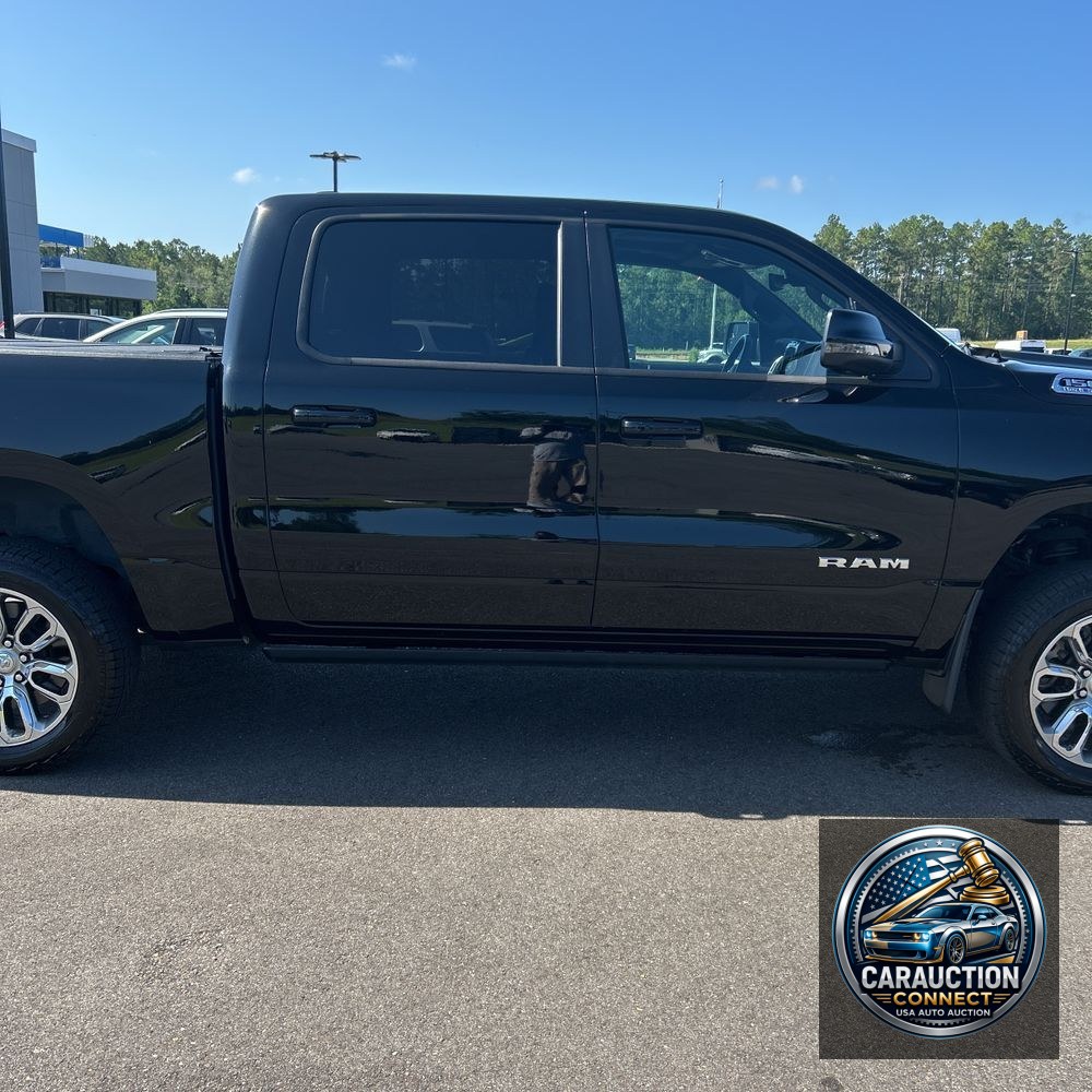 2024 Ram 1500 Laramie
