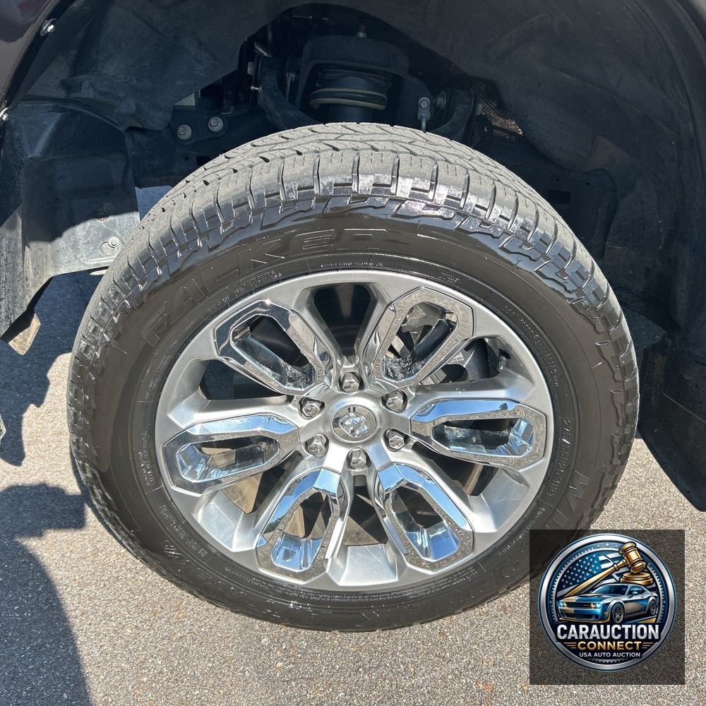 2024 Ram 1500 Laramie