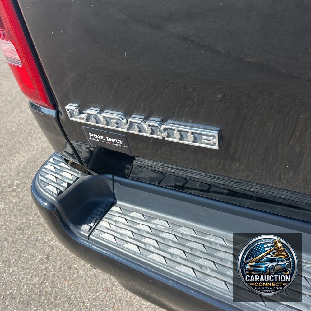 2024 Ram 1500 Laramie
