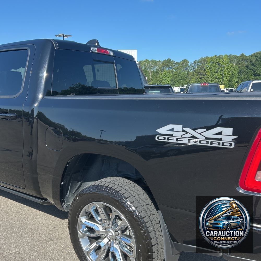 2024 Ram 1500 Laramie