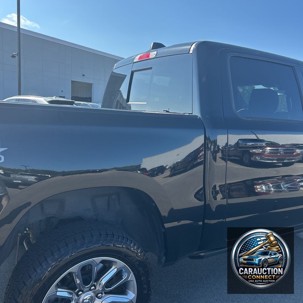 2024 Ram 1500 Laramie
