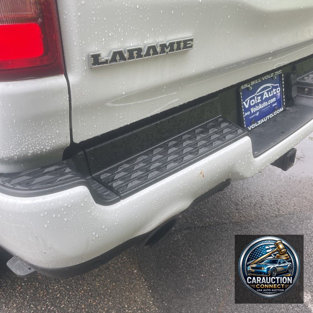2023 Ram 1500 Laramie