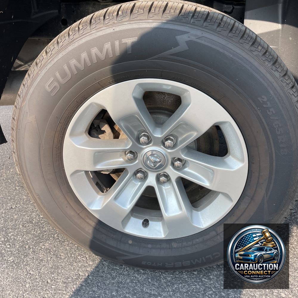 2024 Ram 1500 Laramie