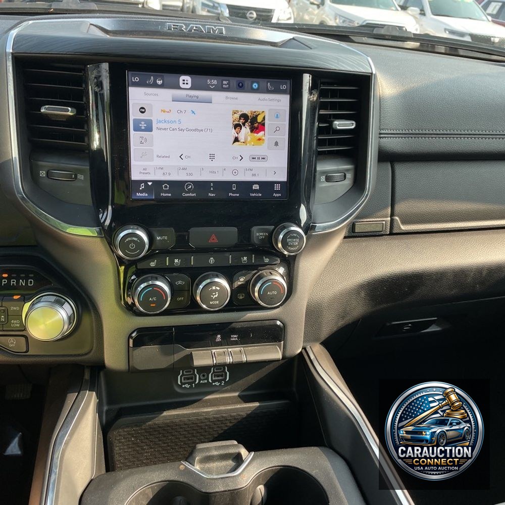 2024 Ram 1500 Laramie