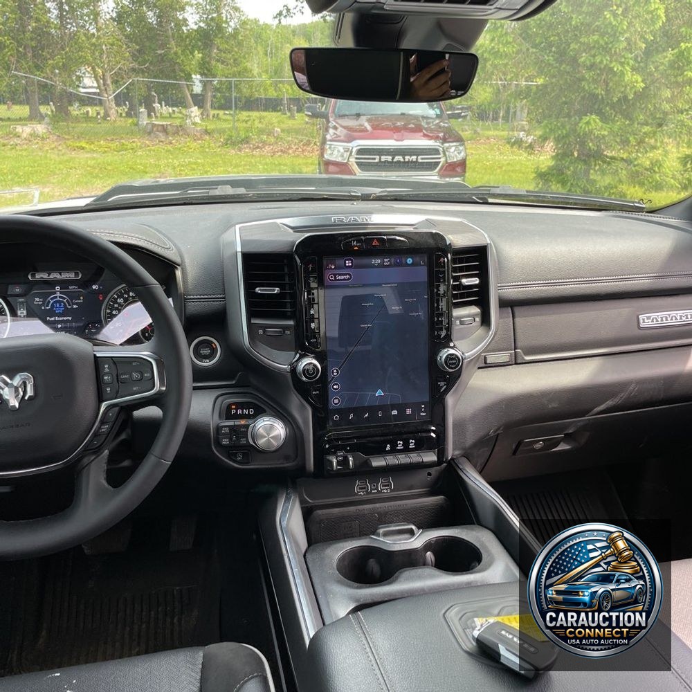 2025 Ram 1500 Laramie