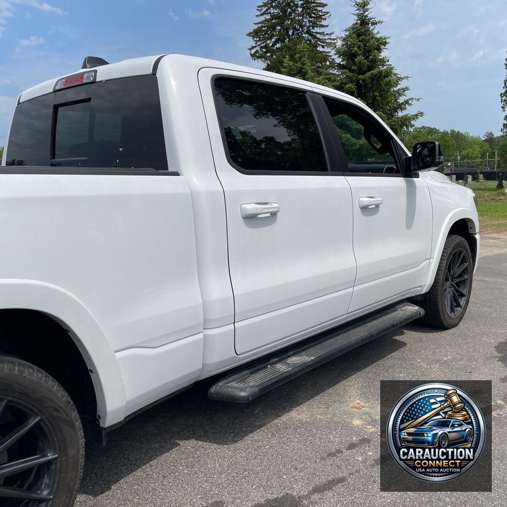 2025 Ram 1500 Laramie