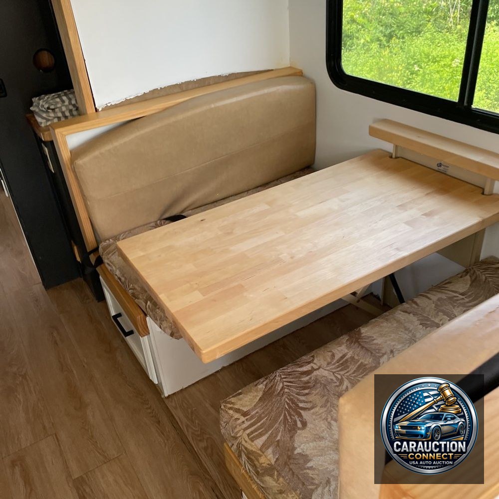 2013 Ford Powersports Coachman
