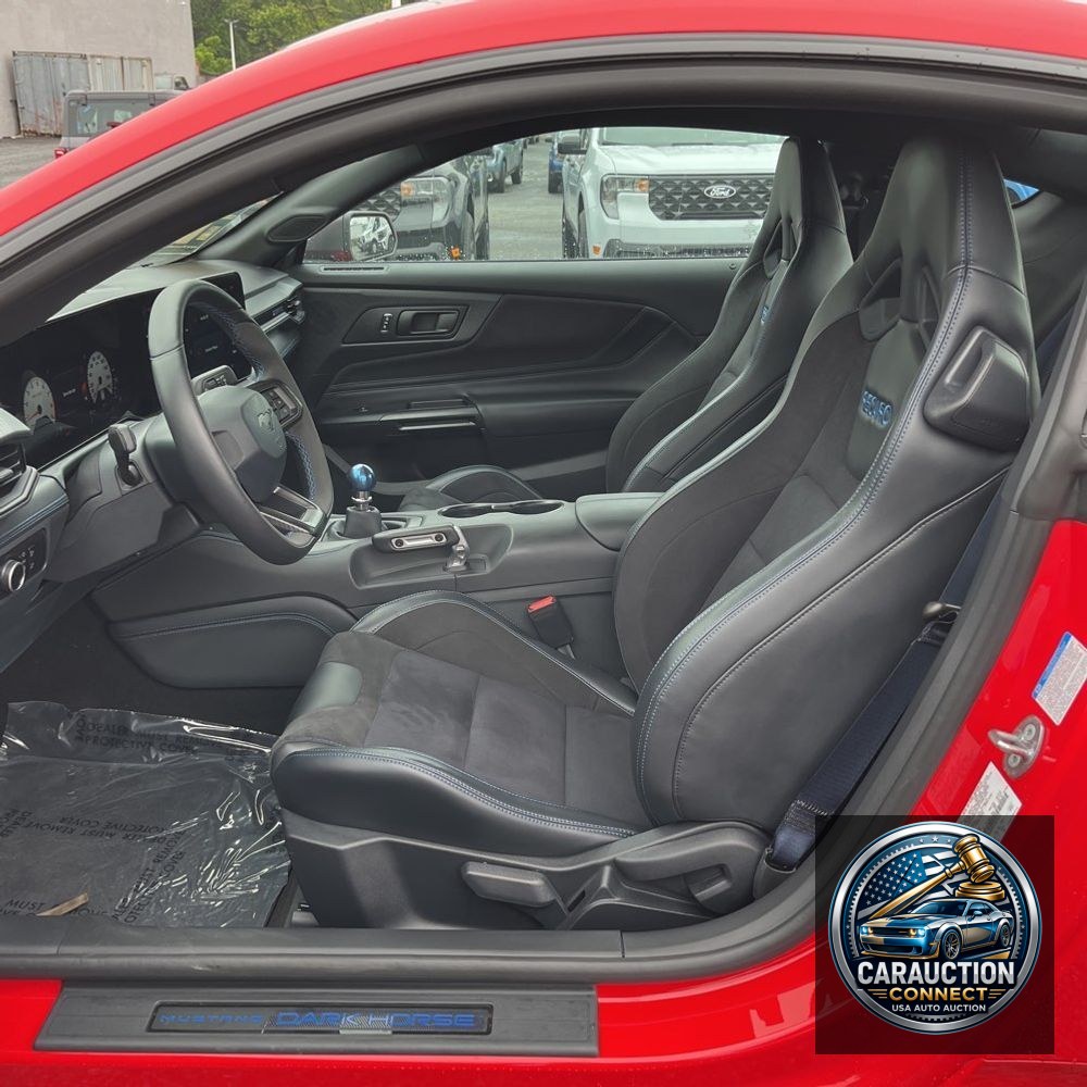 2024 Ford Mustang Dark Horse
