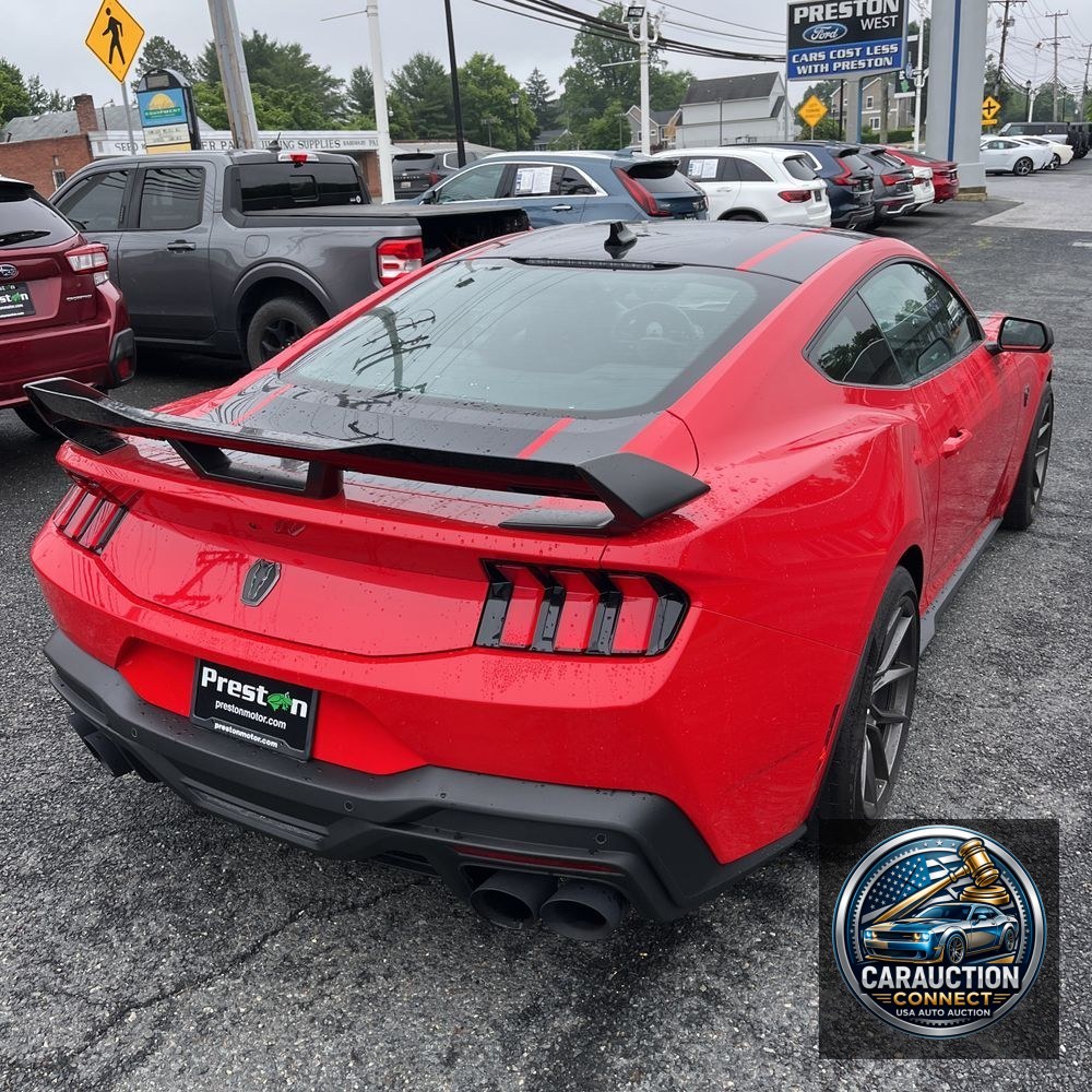2024 Ford Mustang Dark Horse