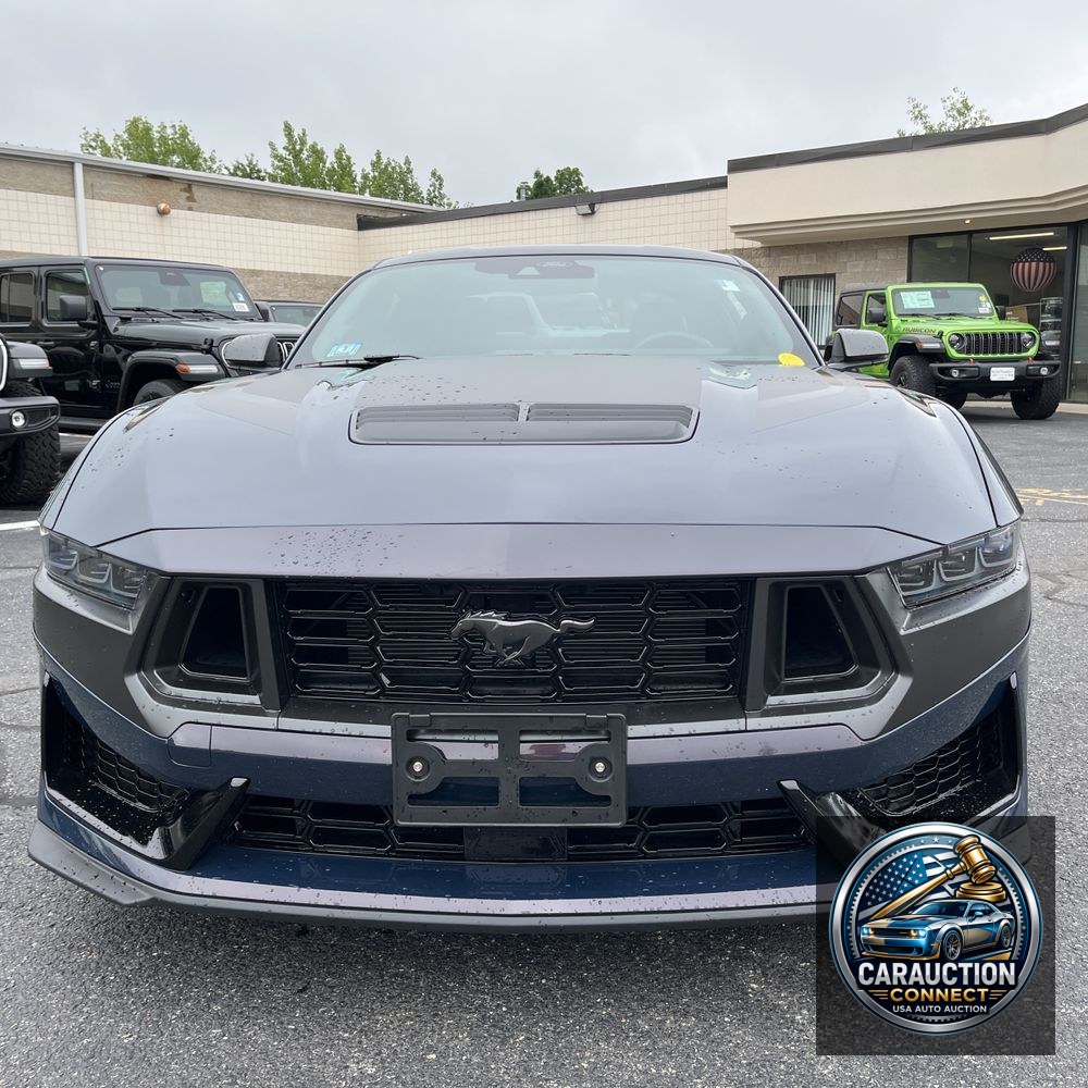 2024 Ford Mustang Dark Horse