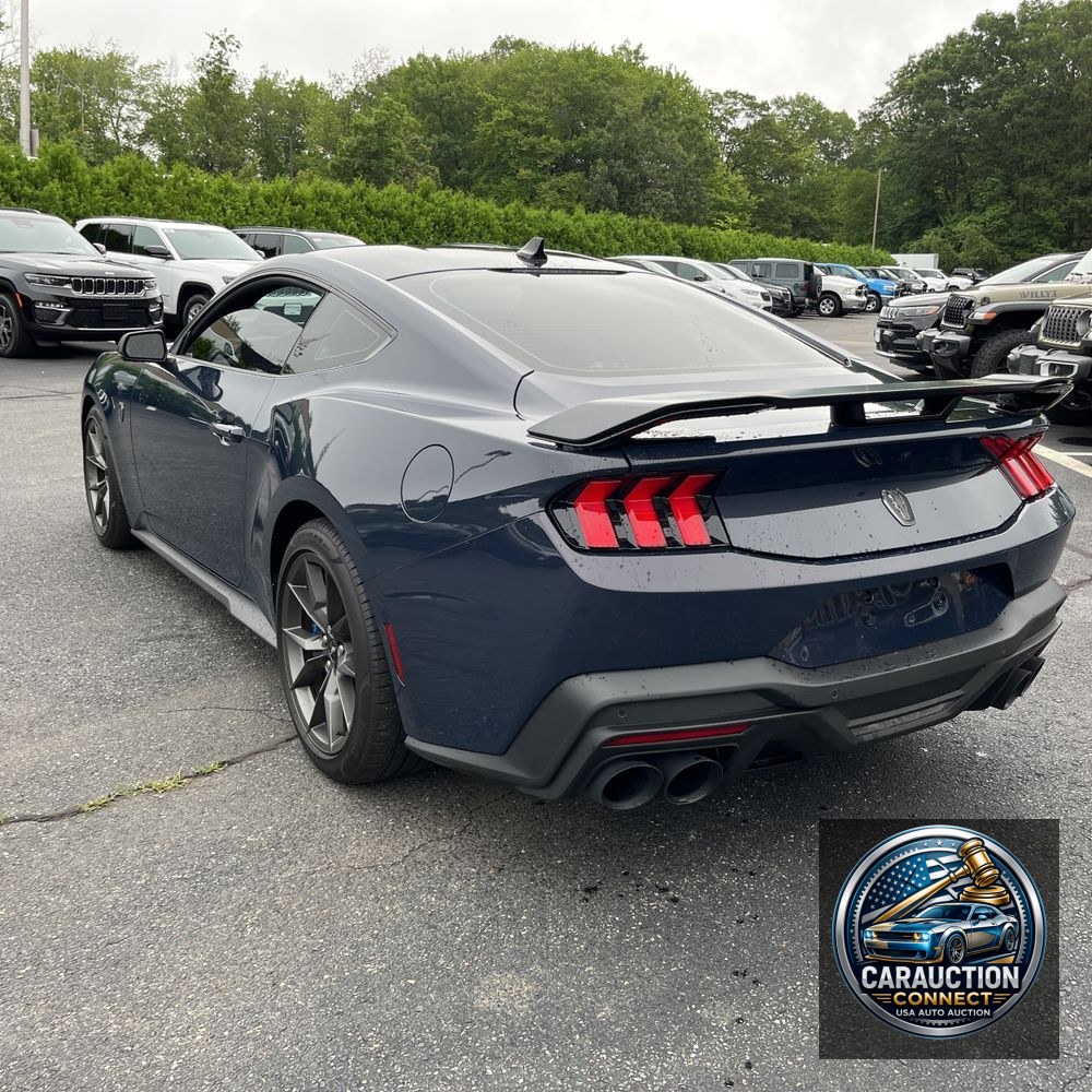 2024 Ford Mustang Dark Horse