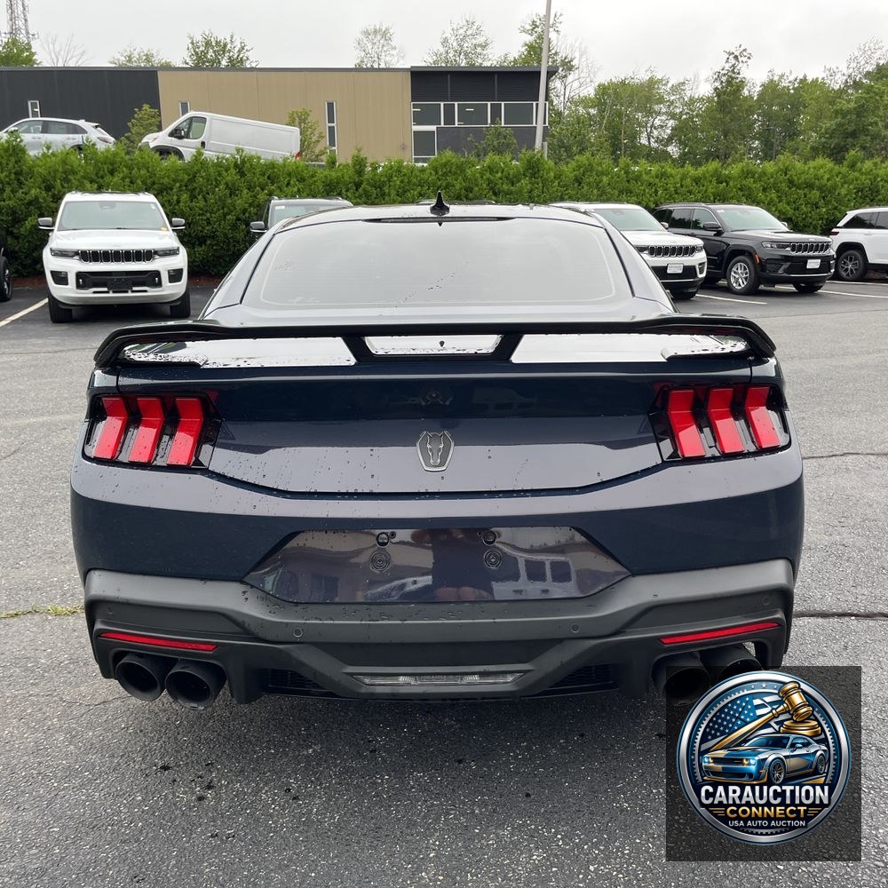 2024 Ford Mustang Dark Horse