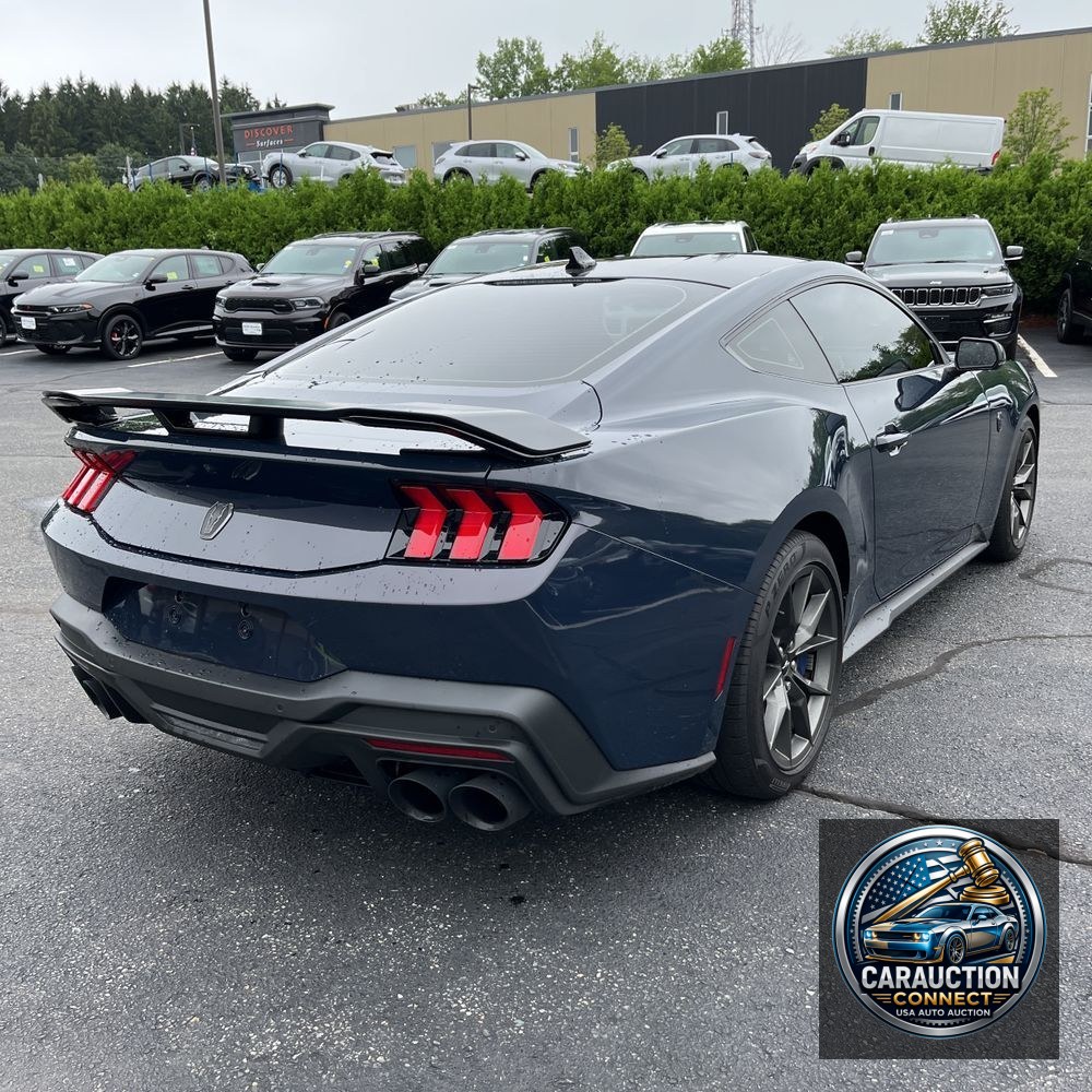 2024 Ford Mustang Dark Horse