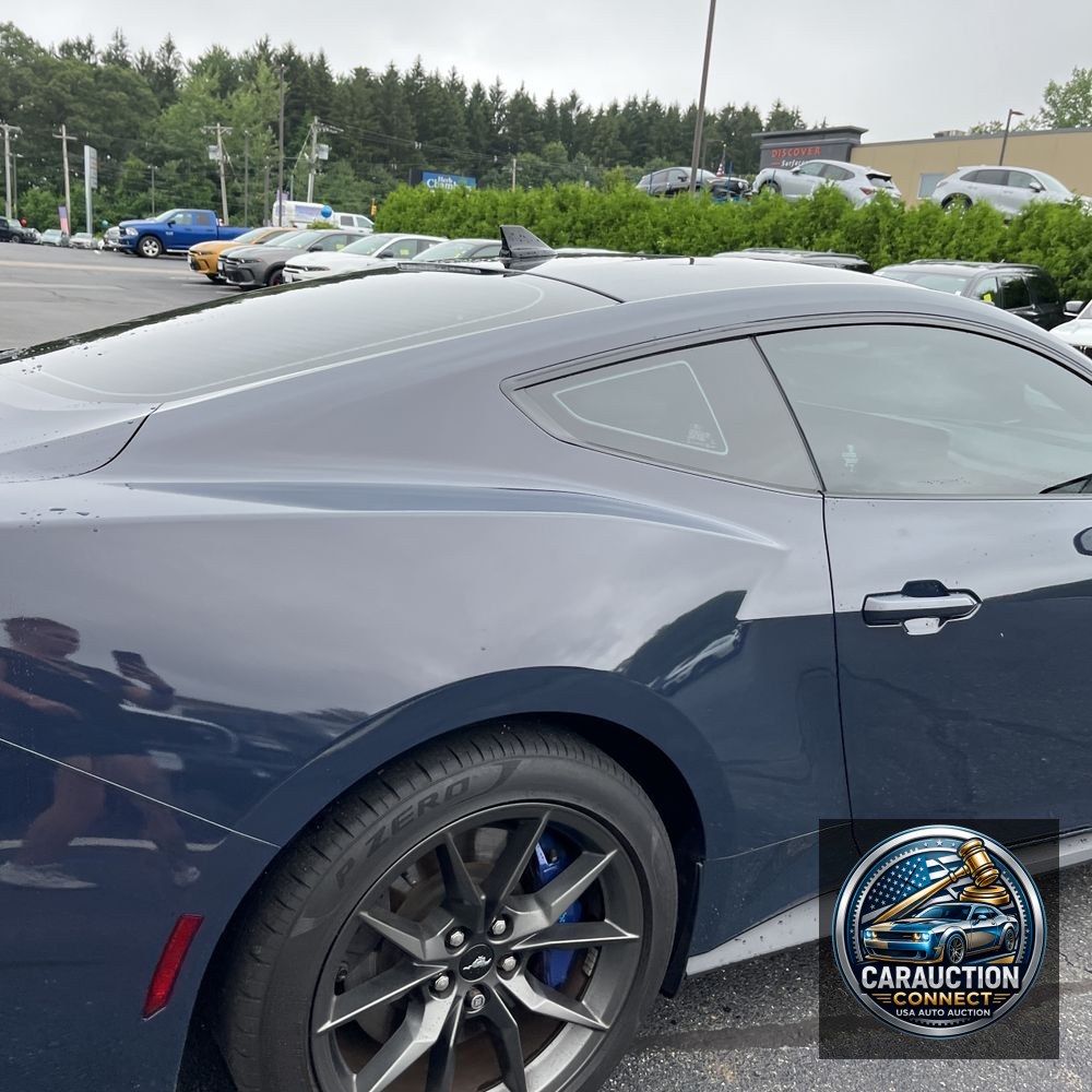 2024 Ford Mustang Dark Horse