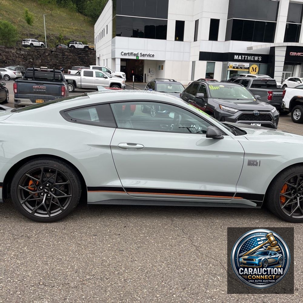 2022 Ford Mustang Mach 1