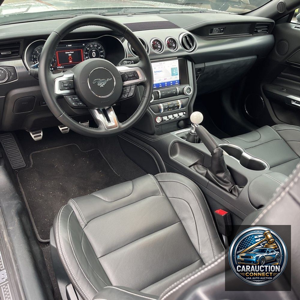 2022 Ford Mustang Mach 1
