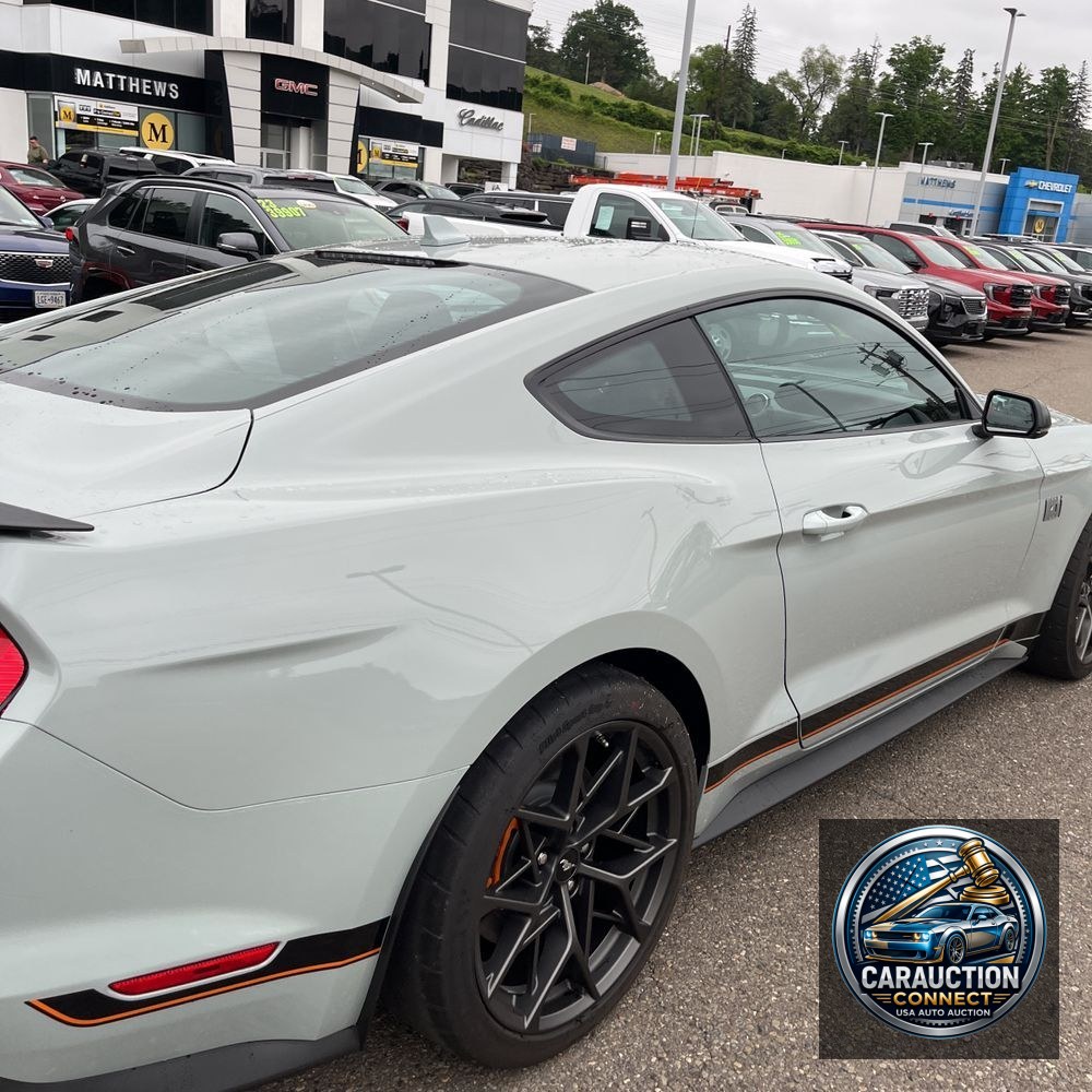 2022 Ford Mustang Mach 1