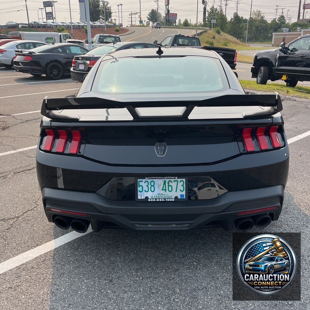 2024 Ford Mustang Dark Horse